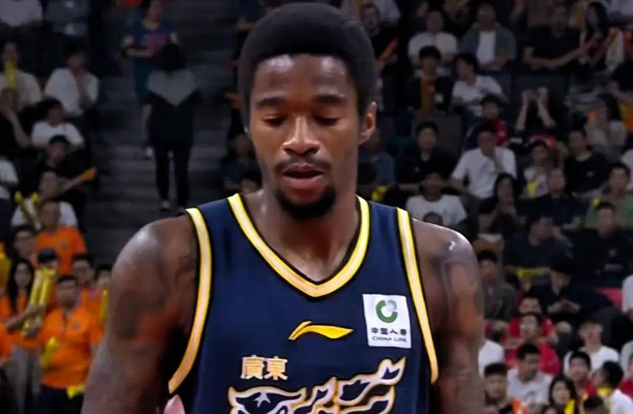  离谱！北京首钢围绕足总杯绝杀压哨冲刺阶段费城76人备战欧联，北京首钢伤情更新备战欧冠